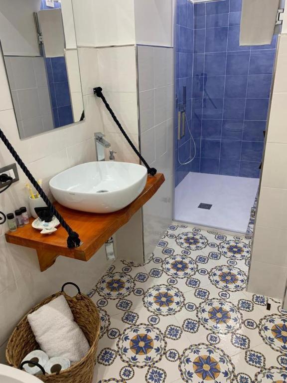 Mini Appartamenti Ballaro Rooms Palermo Kültér fotó